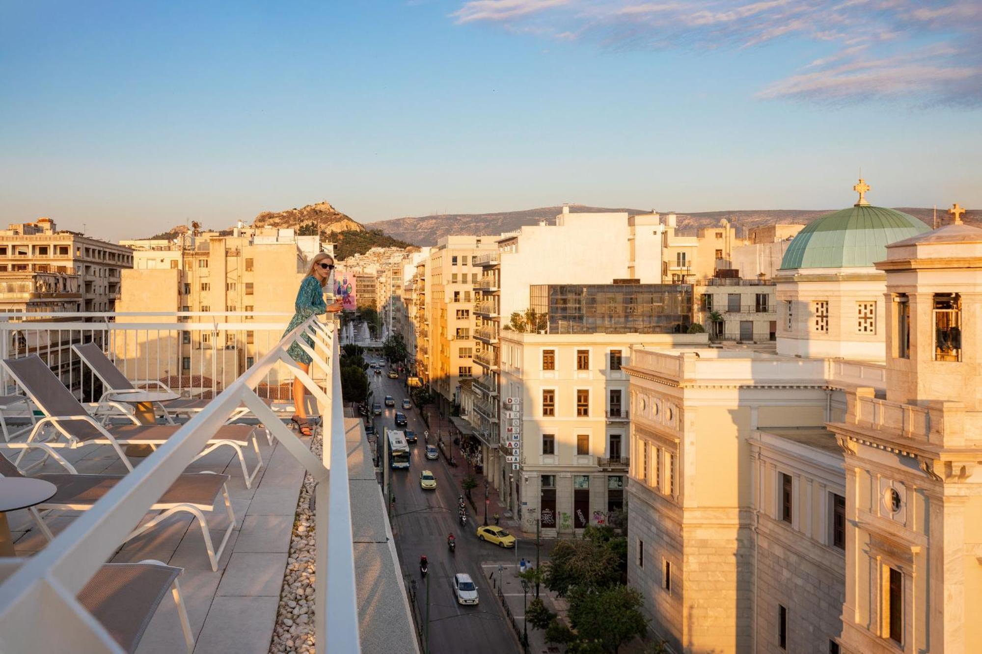 Brown Kubic, A Member Of Brown Hotels Athen Exterior foto